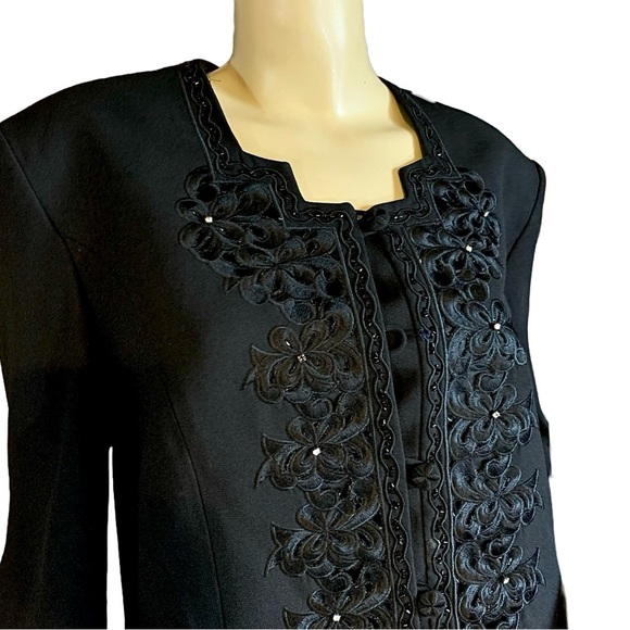 MOSHITA COUTURE BLACK CUT-OUT DESIGN BLAZER WITH RHINESTONE ACCENTS (18) - Picture 3 of 15